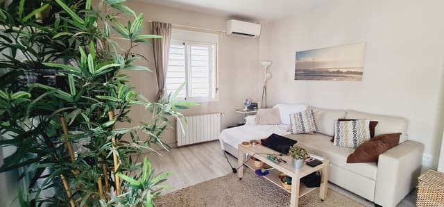 4 sypialnia Dom na sprzedaż w Pinos de Alhaurin, Alhaurín de la Torre z basenem garażem - 625 000 € (Ref: 9988084)
