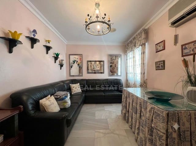 4 sovrum Lägenhet till salu i Huelva stad - 157 000 € (Ref: 9988086)