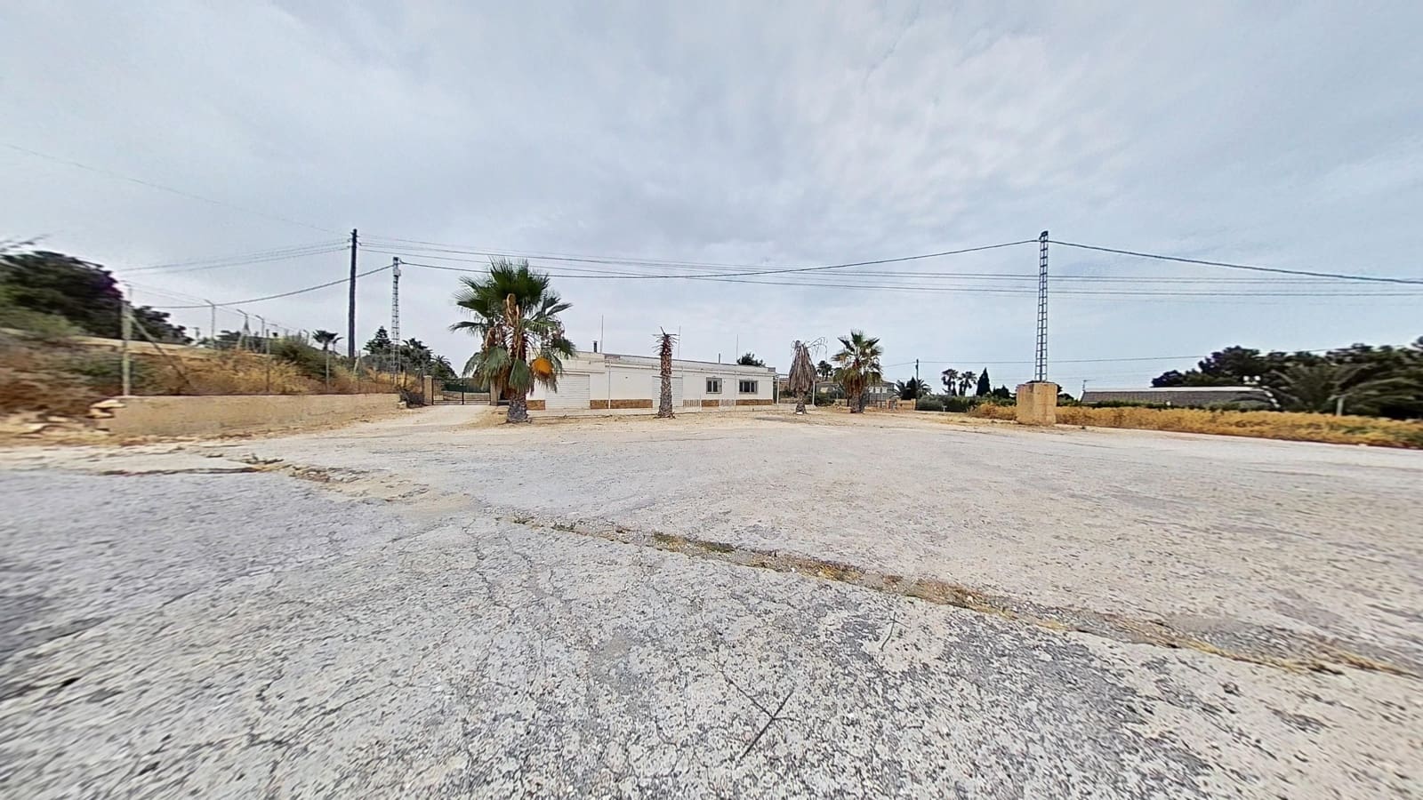 3 soverom Villa til salgs i Elche / Elx med garasje - € 208 000 (Ref: 9988091)