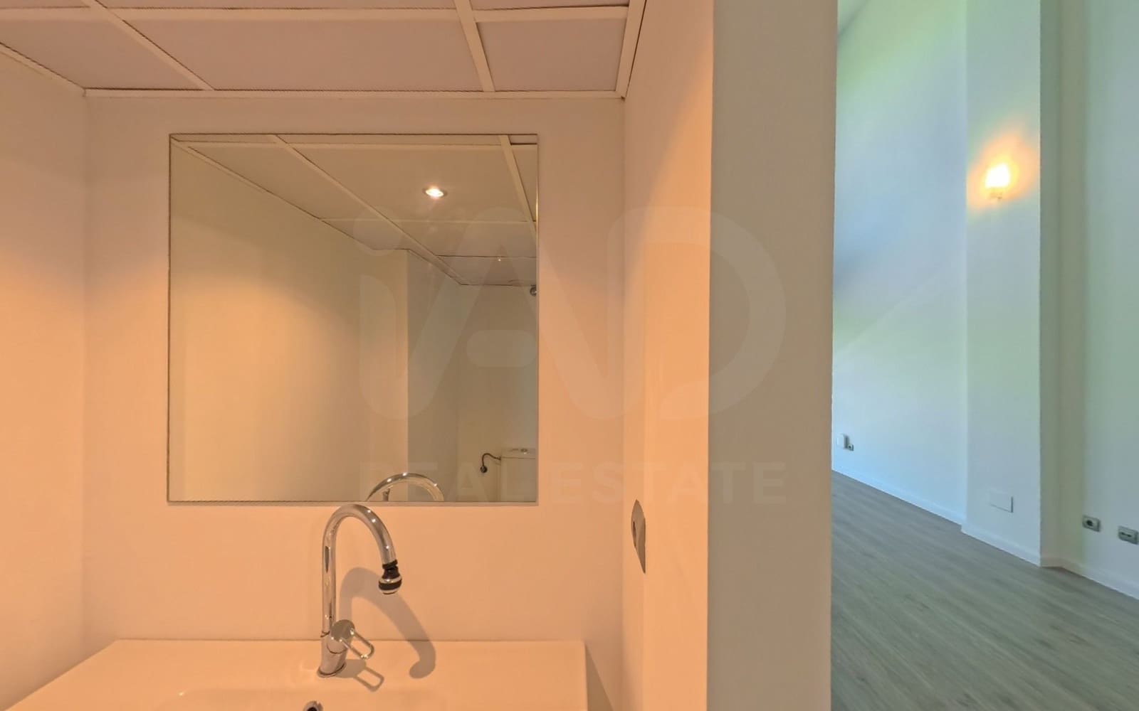 1 sypialnia Loft na sprzedaż w Miasto Madryt z garażem - 240 000 € (Ref: 9988093)