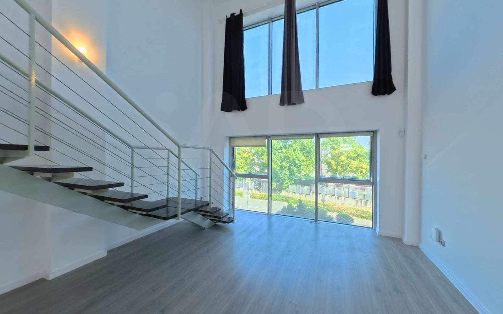 1 sypialnia Loft na sprzedaż w Miasto Madryt z garażem - 240 000 € (Ref: 9988093)