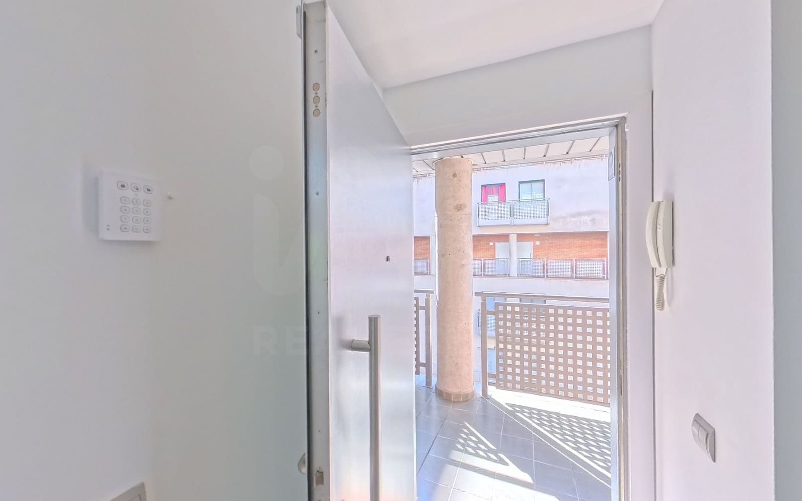 1 sypialnia Loft na sprzedaż w Miasto Madryt z garażem - 240 000 € (Ref: 9988093)