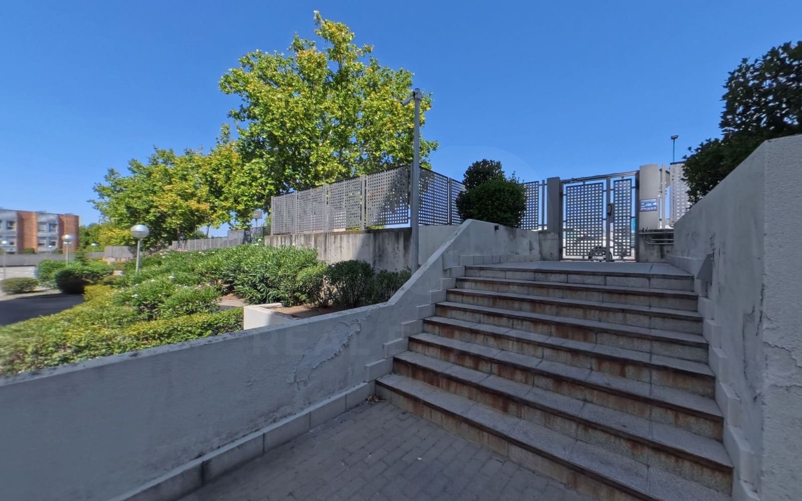 1 sypialnia Loft na sprzedaż w Miasto Madryt z garażem - 240 000 € (Ref: 9988093)