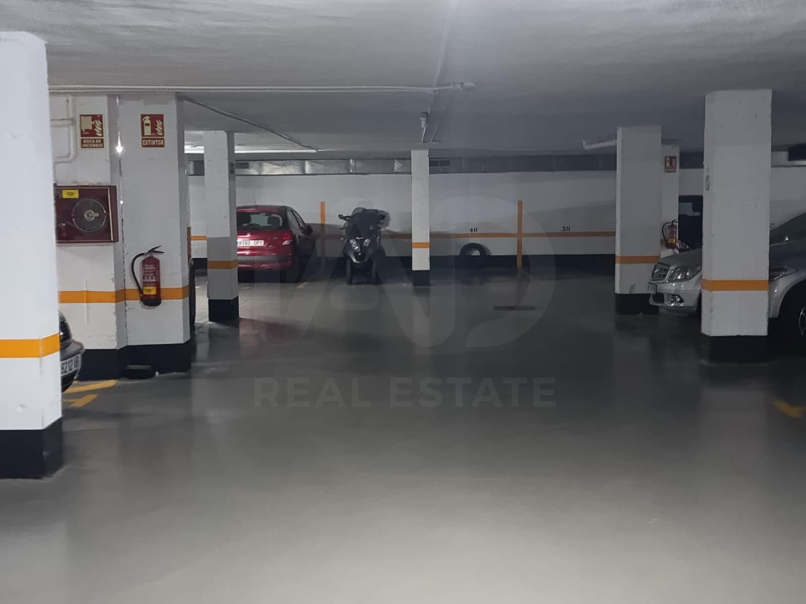 Garage til salg i Madrid by - € 20.815 (Ref: 9988094)