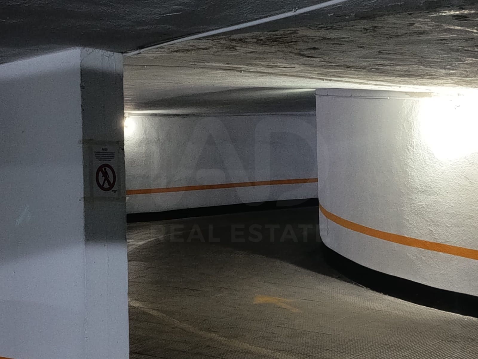 Garage til salg i Madrid by - € 20.815 (Ref: 9988094)