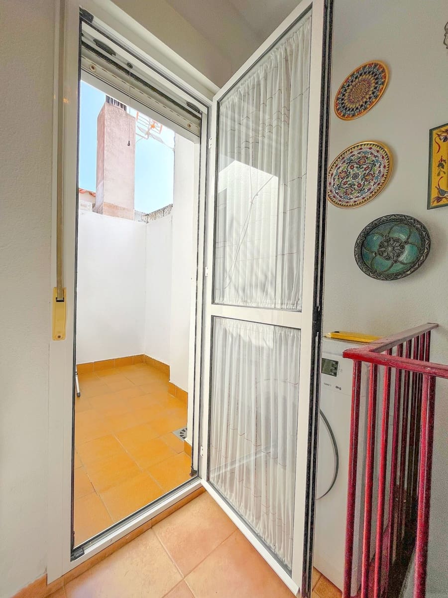 4 soveværelse Rækkehus til salg i Huelva by - € 304.000 (Ref: 9988098)