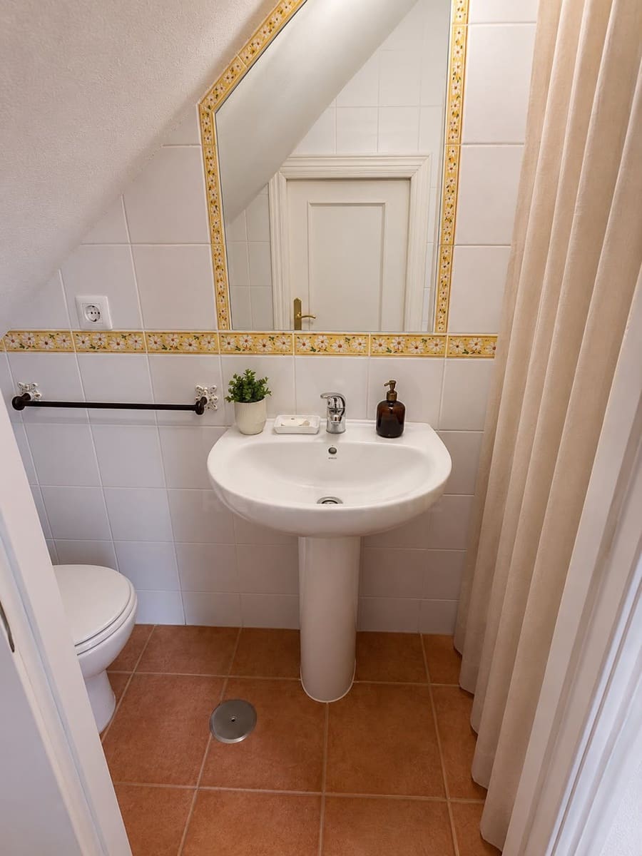 5 soveværelse Rækkehus til salg i Huelva by med swimmingpool garage - € 369.990 (Ref: 9988099)
