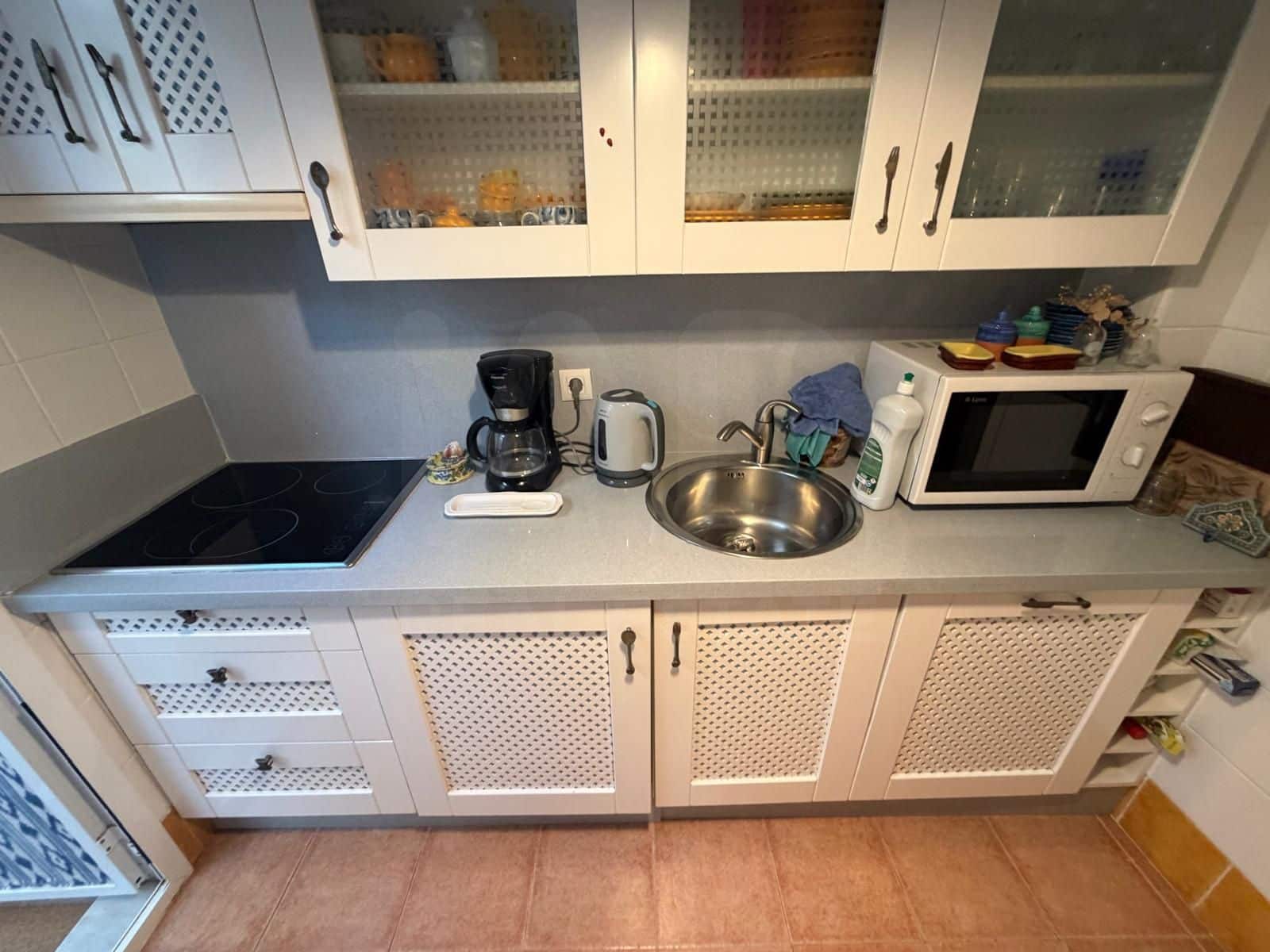 5 soveværelse Rækkehus til salg i Huelva by med swimmingpool garage - € 369.990 (Ref: 9988099)