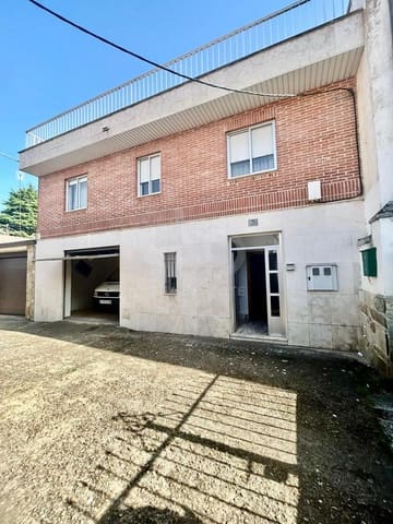 3 Zimmer Haus zu verkaufen in León Stadt mit Garage - 130.000 € (Ref: 9988100)