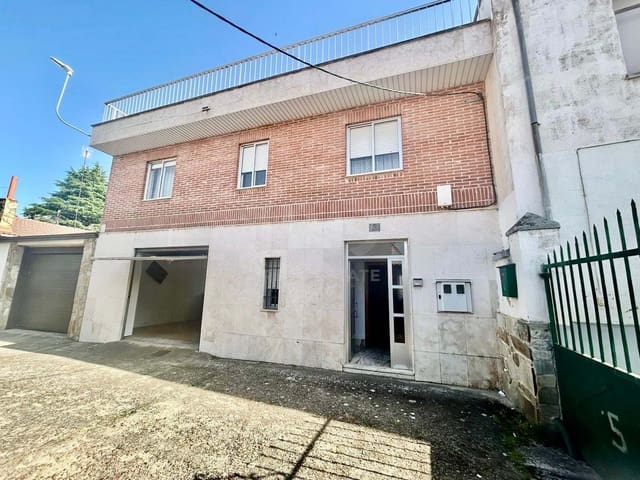 3 Zimmer Haus zu verkaufen in León Stadt mit Garage - 130.000 € (Ref: 9988100)