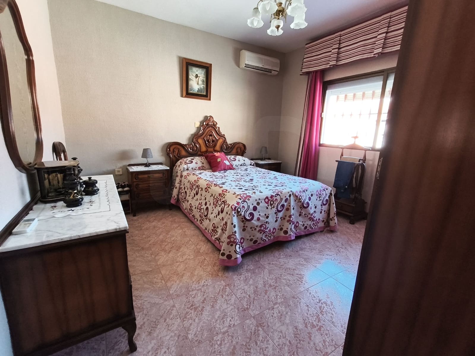 3 makuuhuone Omakotitalo myytävänä paikassa Lucena mukana 
autotalli - 177 000 € (Ref: 9988102)