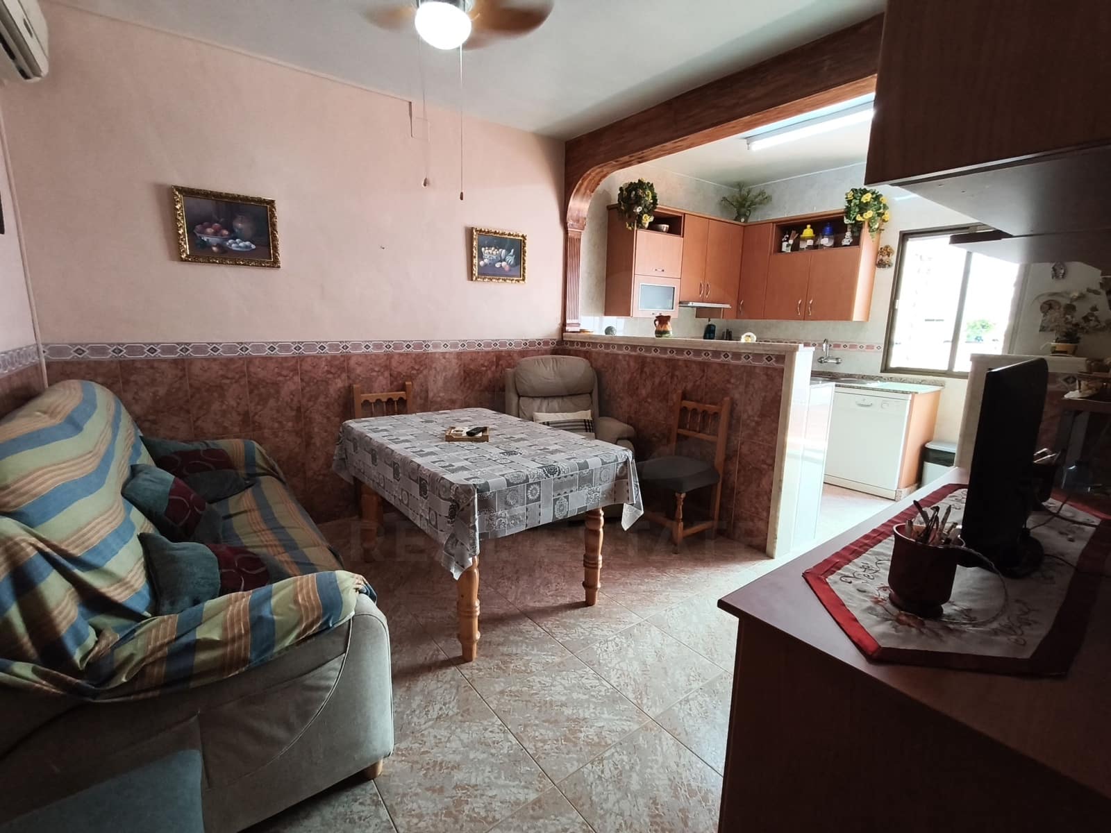 3 makuuhuone Omakotitalo myytävänä paikassa Lucena mukana 
autotalli - 177 000 € (Ref: 9988102)