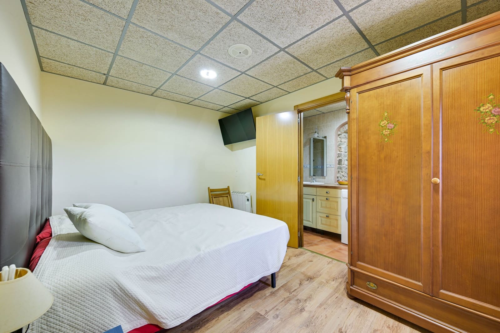 6 soveværelse Finca/Landehus til salg i Girona by med swimmingpool - € 1.900.000 (Ref: 9988103)
