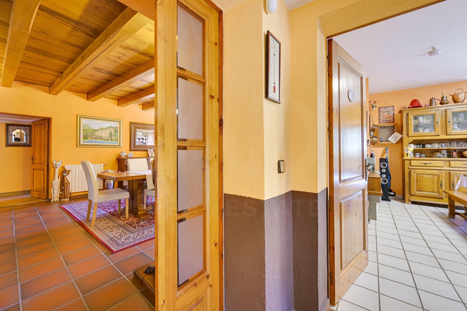 6 soveværelse Finca/Landehus til salg i Girona by med swimmingpool - € 1.900.000 (Ref: 9988103)