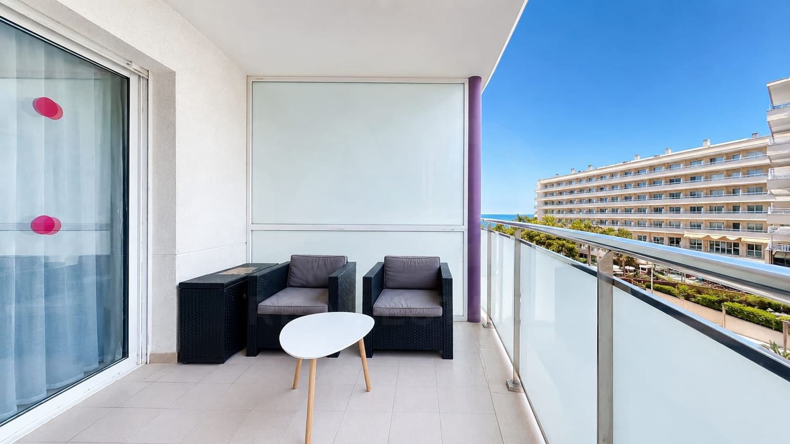 Apartamento en Salou en venta con piscina - 159.000 € (Ref: 9988105)