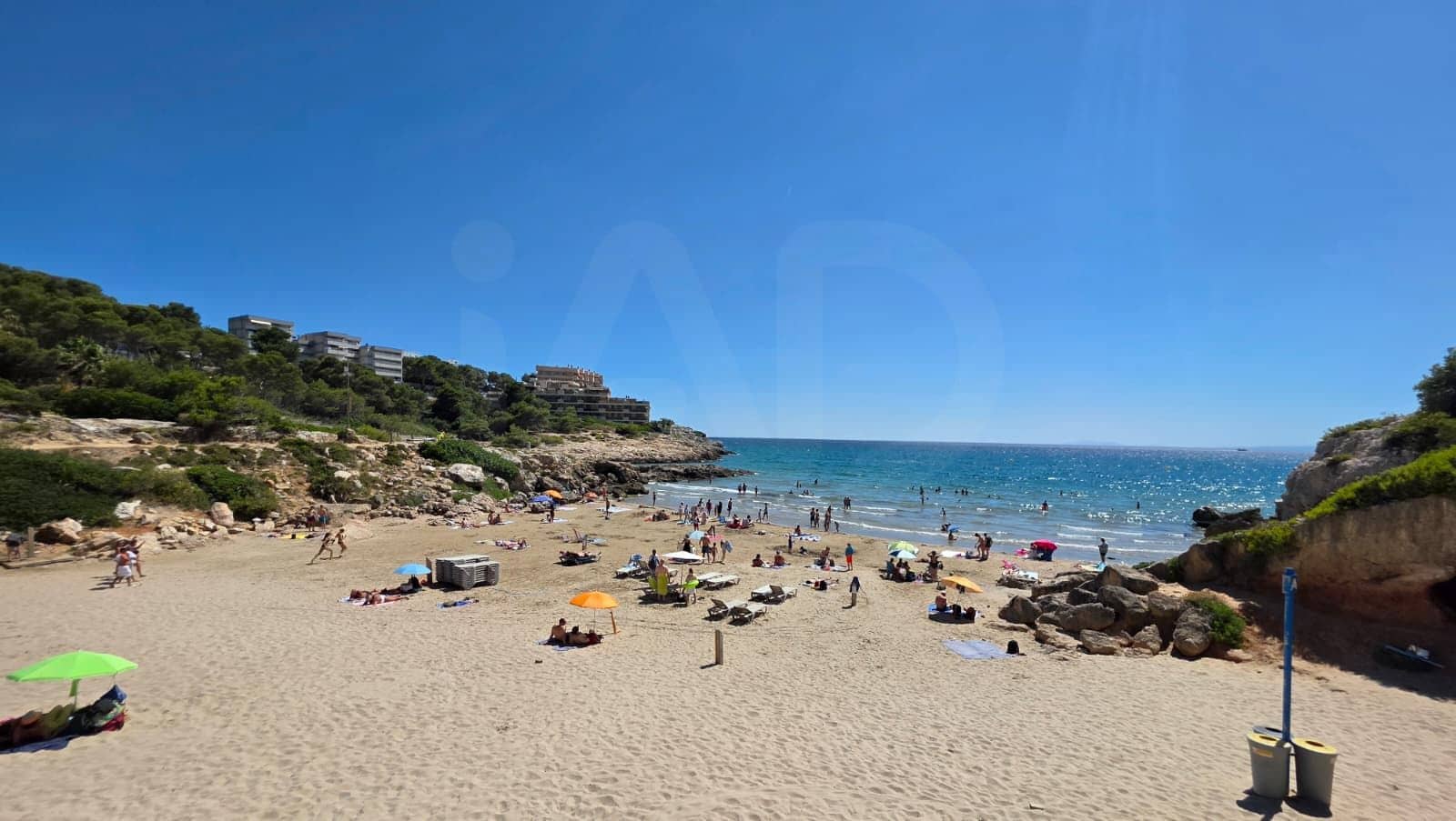 Apartamento en Salou en venta con piscina - 159.000 € (Ref: 9988105)