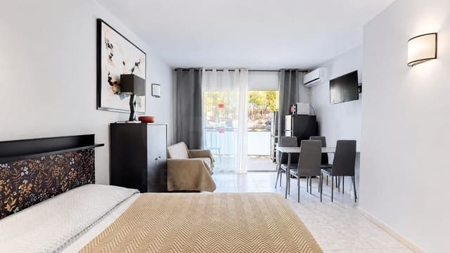 Apartamento en Salou en venta con piscina - 159.000 € (Ref: 9988105)