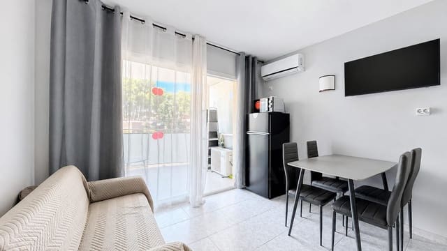 Apartamento en Salou en venta con piscina - 159.000 € (Ref: 9988105)