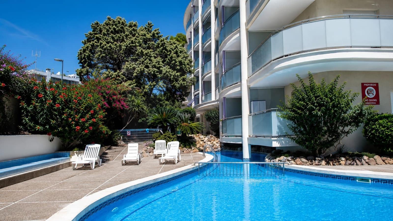 Apartamento en Salou en venta con piscina - 159.000 € (Ref: 9988105)