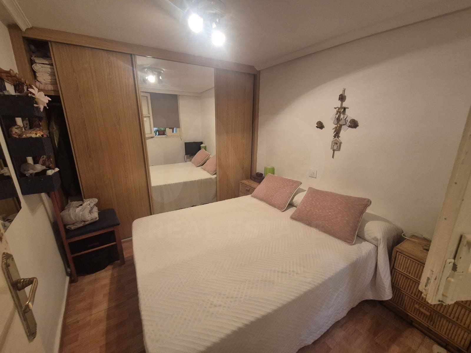 2 slaapkamer Rijtjeshuis te koop in Salamanca stad - € 105.000 (Ref: 9988106)