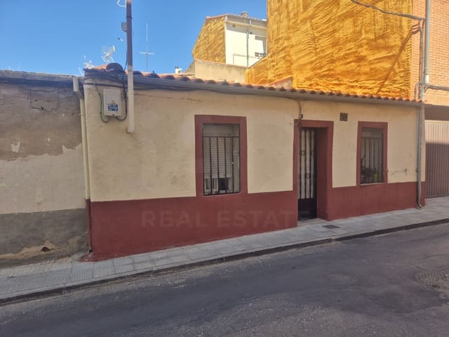 2 slaapkamer Rijtjeshuis te koop in Salamanca stad - € 105.000 (Ref: 9988106)