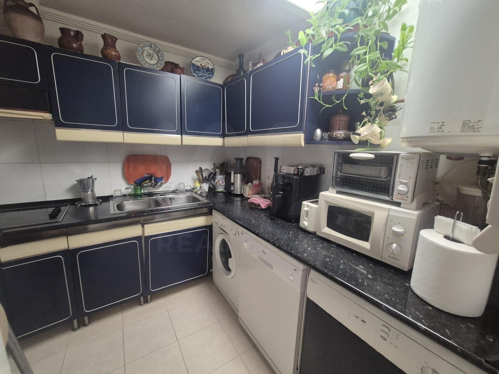 2 slaapkamer Rijtjeshuis te koop in Salamanca stad - € 105.000 (Ref: 9988106)