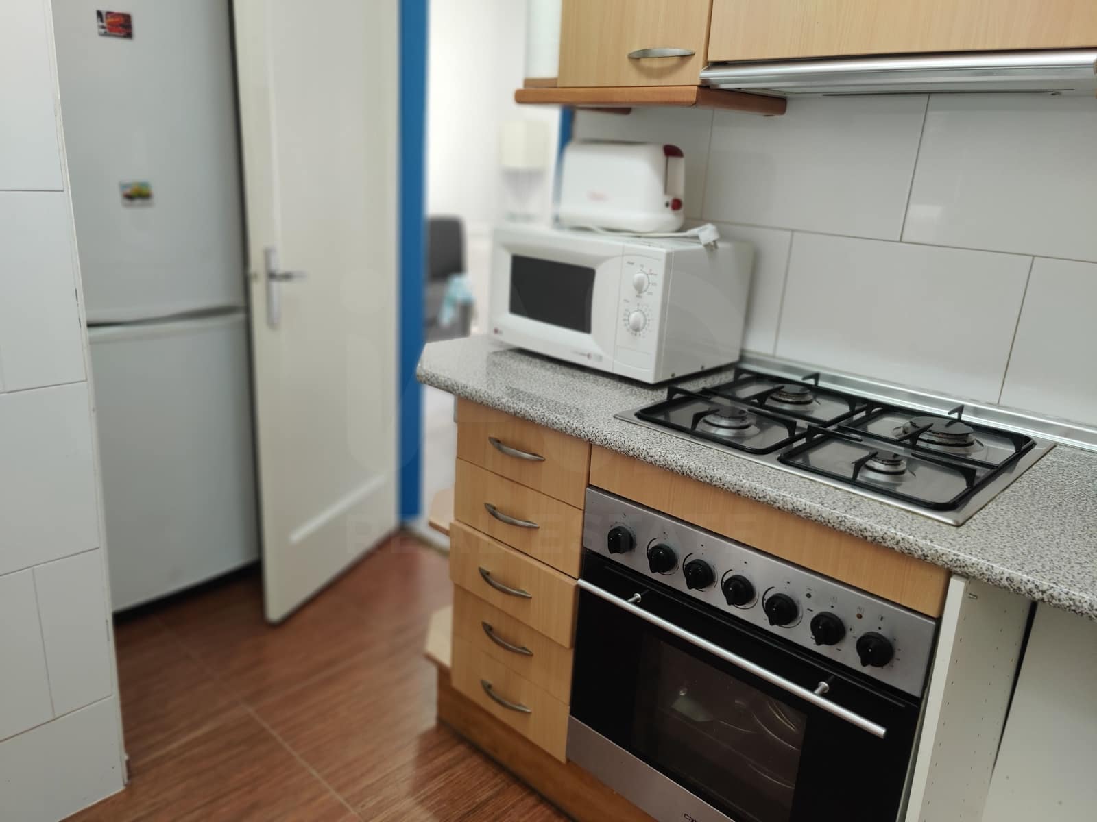 4 Zimmer Apartment zu verkaufen in Tarragona Stadt - 210.000 € (Ref: 9988107)