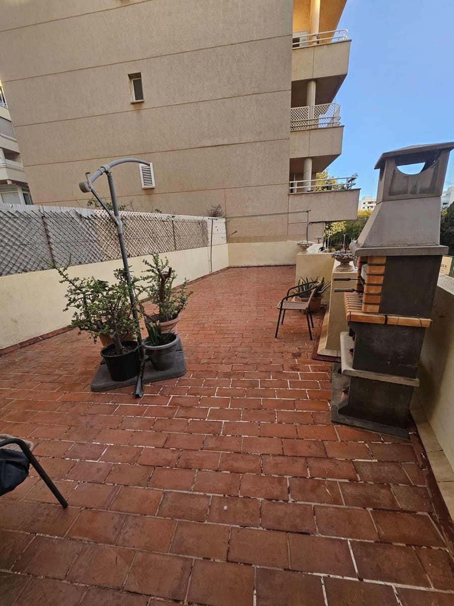 4 bedroom Apartment for sale in Ibiza / Eivissa town - € 615,000 (Ref: 9988108)