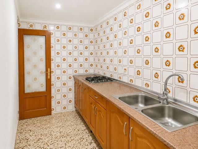 5 soverom Rekkehus til salgs i Alicante by - € 85 500 (Ref: 9988111)