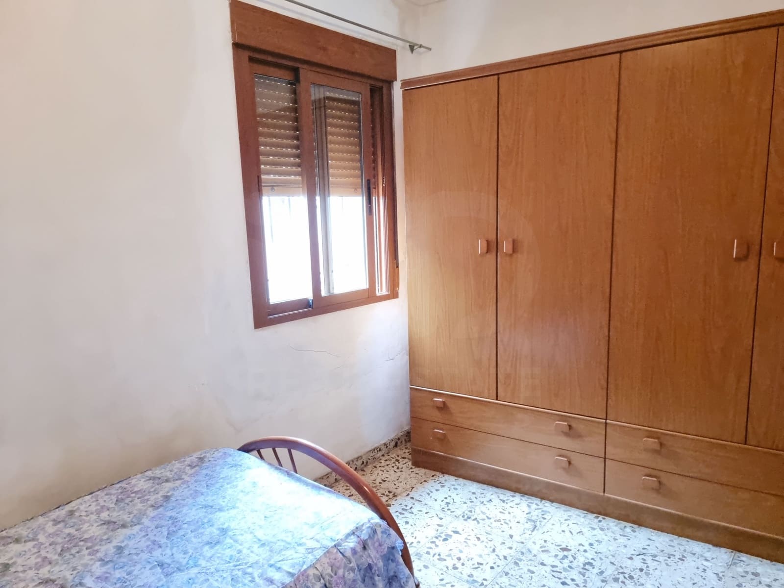 Adosado de 5 habitaciones en Alicante / Alacant ciudad en venta - 85.500 € (Ref: 9988111)