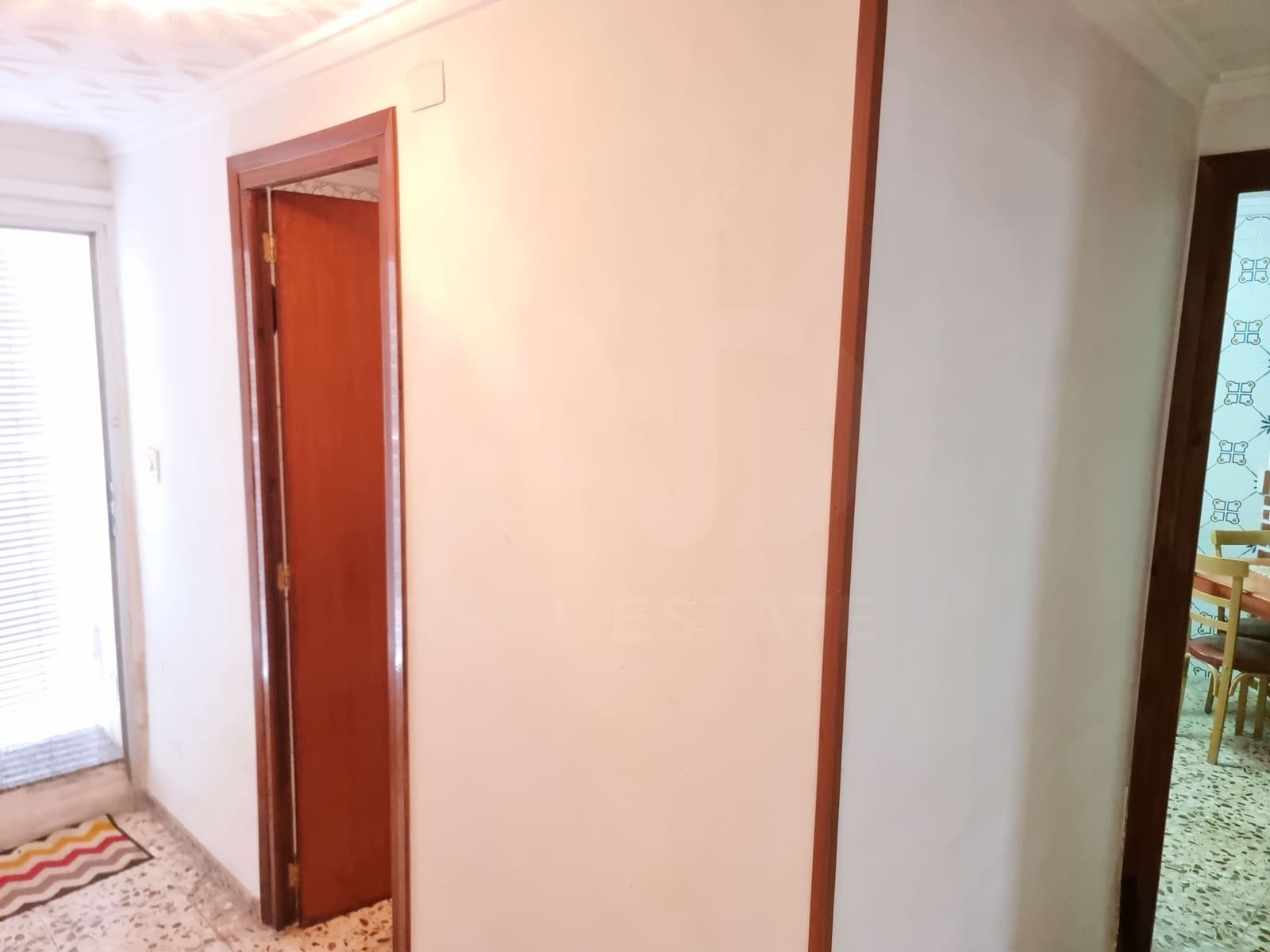 Adosado de 5 habitaciones en Alicante / Alacant ciudad en venta - 85.500 € (Ref: 9988111)