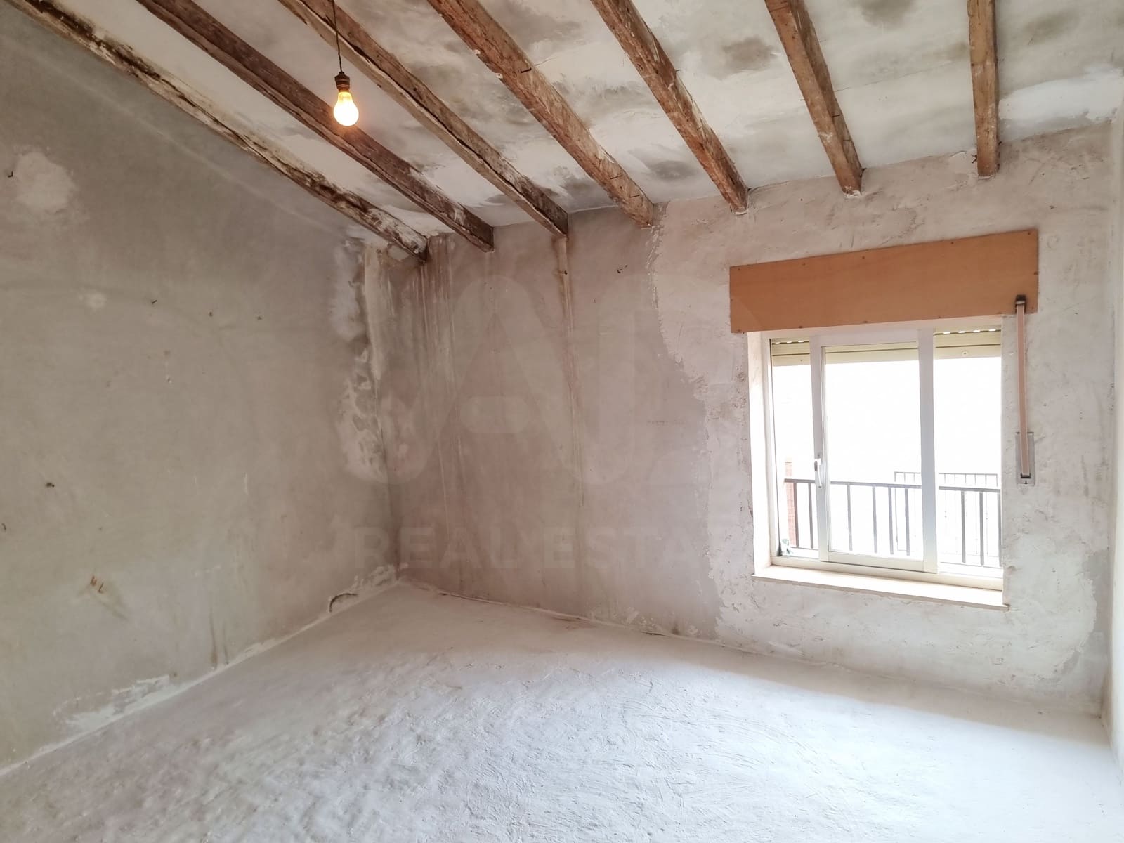 Adosado de 5 habitaciones en Alicante / Alacant ciudad en venta - 85.500 € (Ref: 9988111)