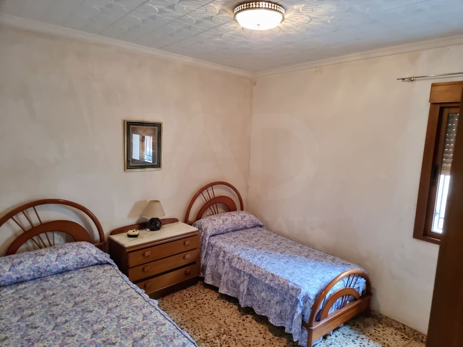 Adosado de 5 habitaciones en Alicante / Alacant ciudad en venta - 85.500 € (Ref: 9988111)