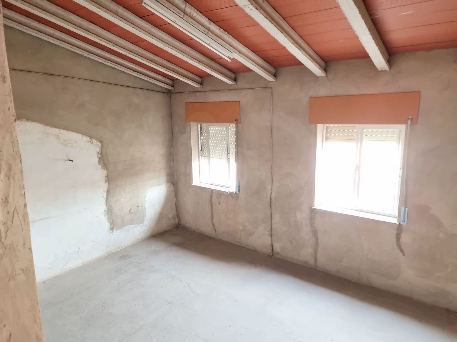 Adosado de 5 habitaciones en Alicante / Alacant ciudad en venta - 85.500 € (Ref: 9988111)