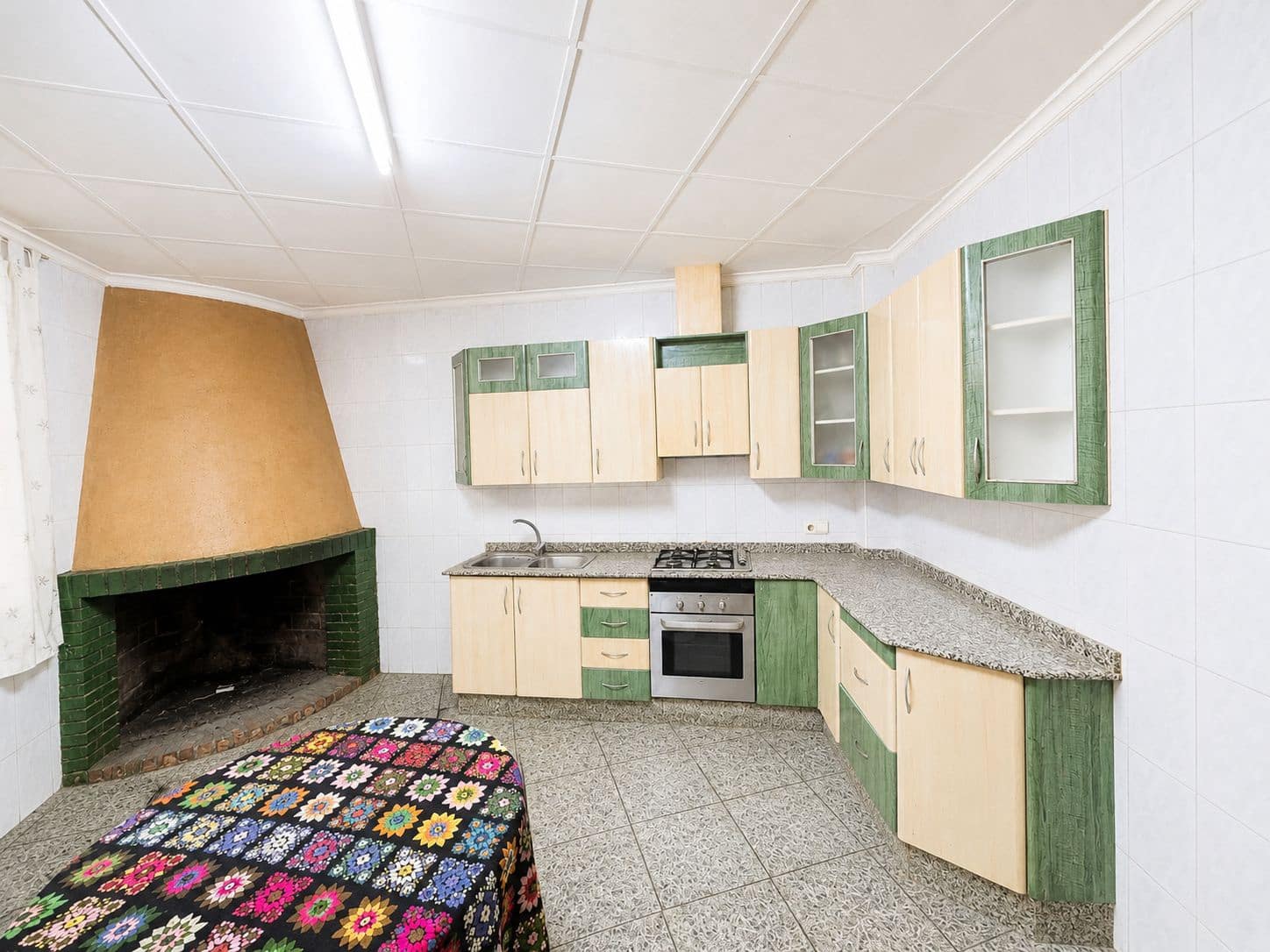 Erhverv til salg i Calasparra - € 230.000 (Ref: 9988118)
