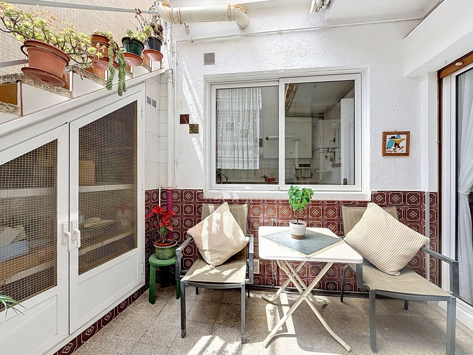 Apartamento de 3 habitaciones en Barcelona ciudad en venta - 200.000 € (Ref: 9988119)