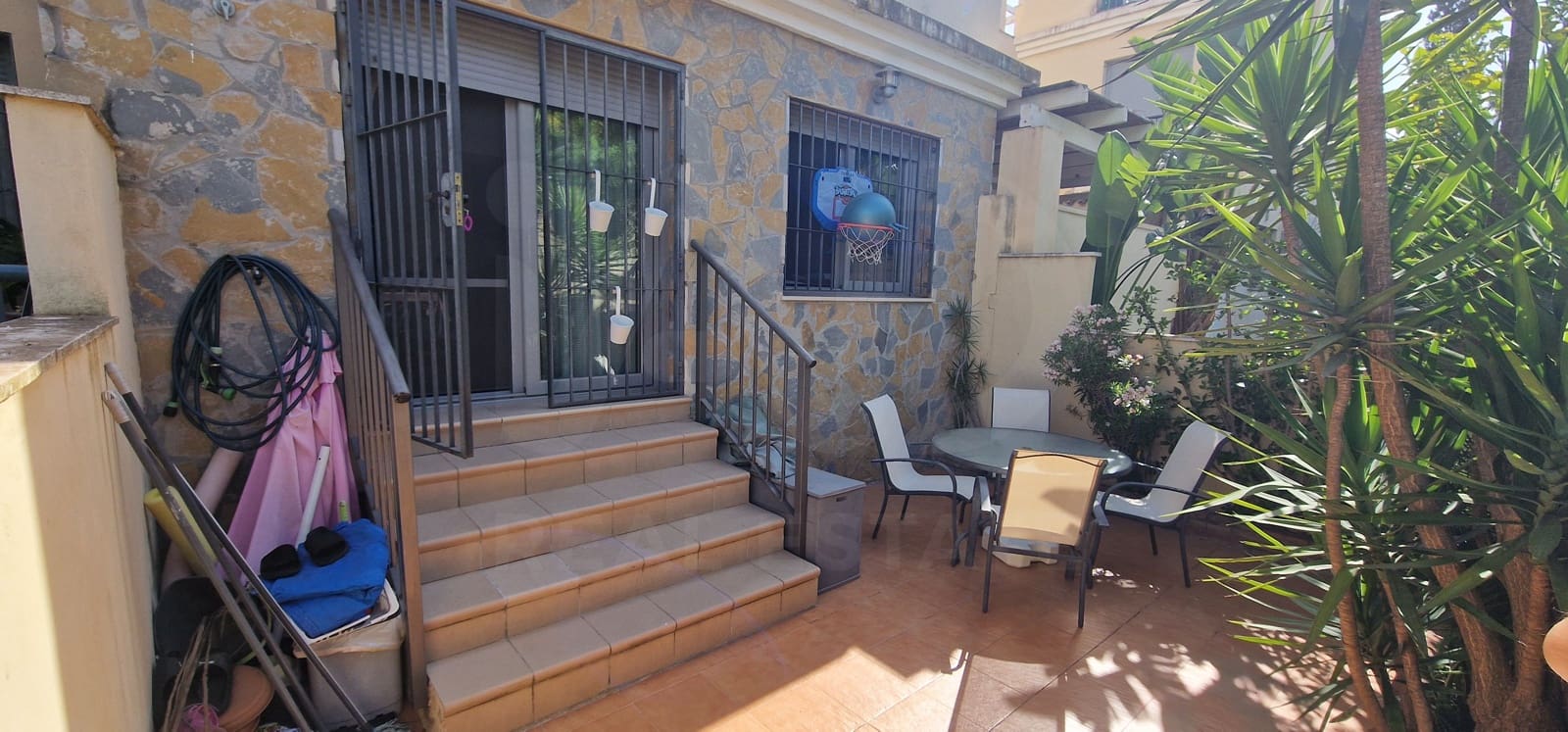 4 Zimmer Reihenhaus zu verkaufen in Churriana mit Garage - 430.000 € (Ref: 9988120)