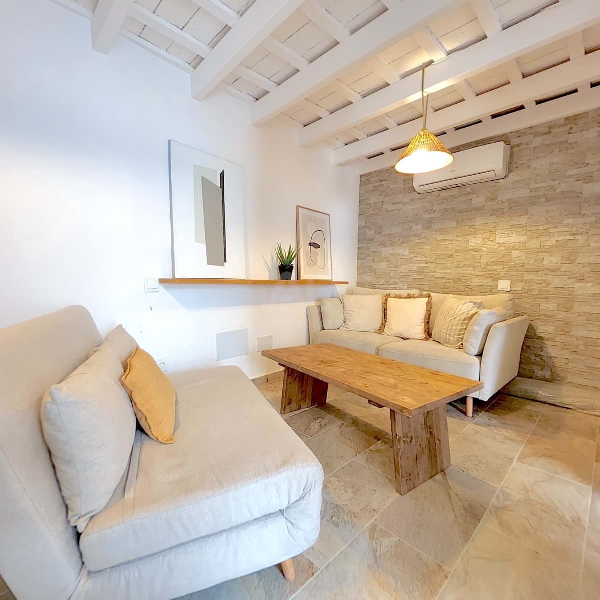 1 bedroom Apartment for sale in Cadiz city - € 285,000 (Ref: 9988123)