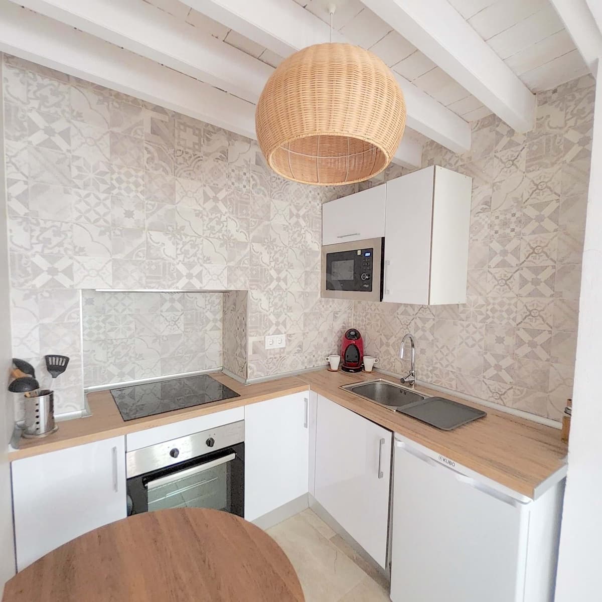 1 bedroom Apartment for sale in Cadiz city - € 285,000 (Ref: 9988123)