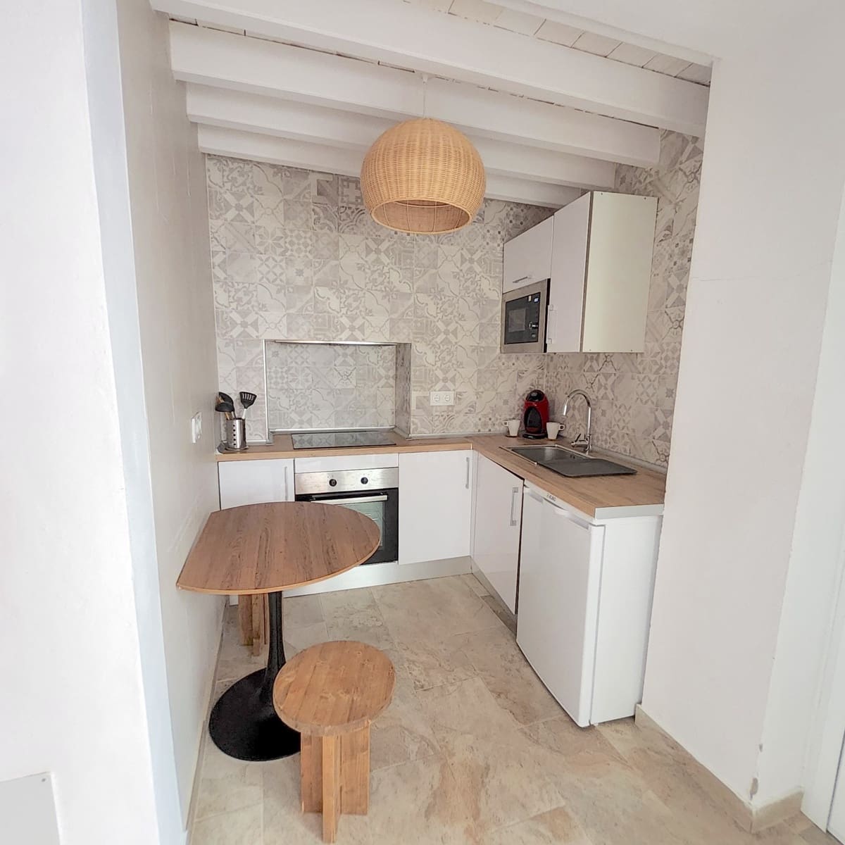 1 bedroom Apartment for sale in Cadiz city - € 285,000 (Ref: 9988123)