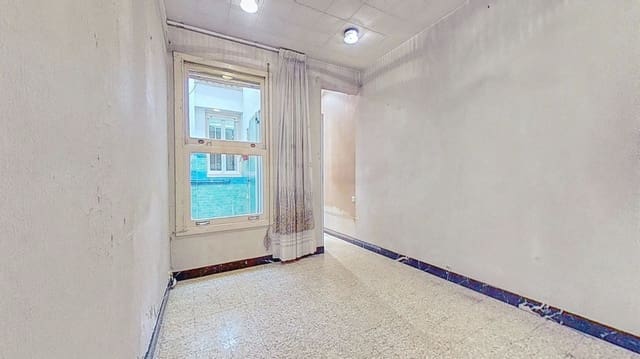 4 soverom Hus til salgs i Vila-real med garasje - € 175 000 (Ref: 9988125)