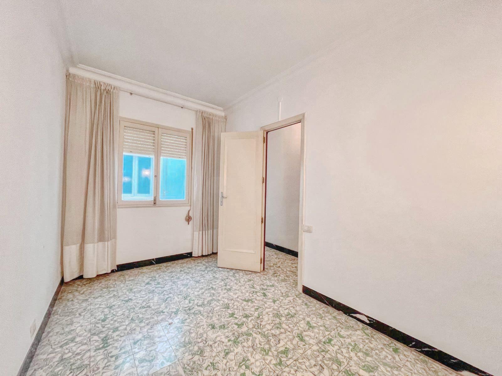 4 Zimmer Haus zu verkaufen in Vila-real mit Garage - 175.000 € (Ref: 9988125)