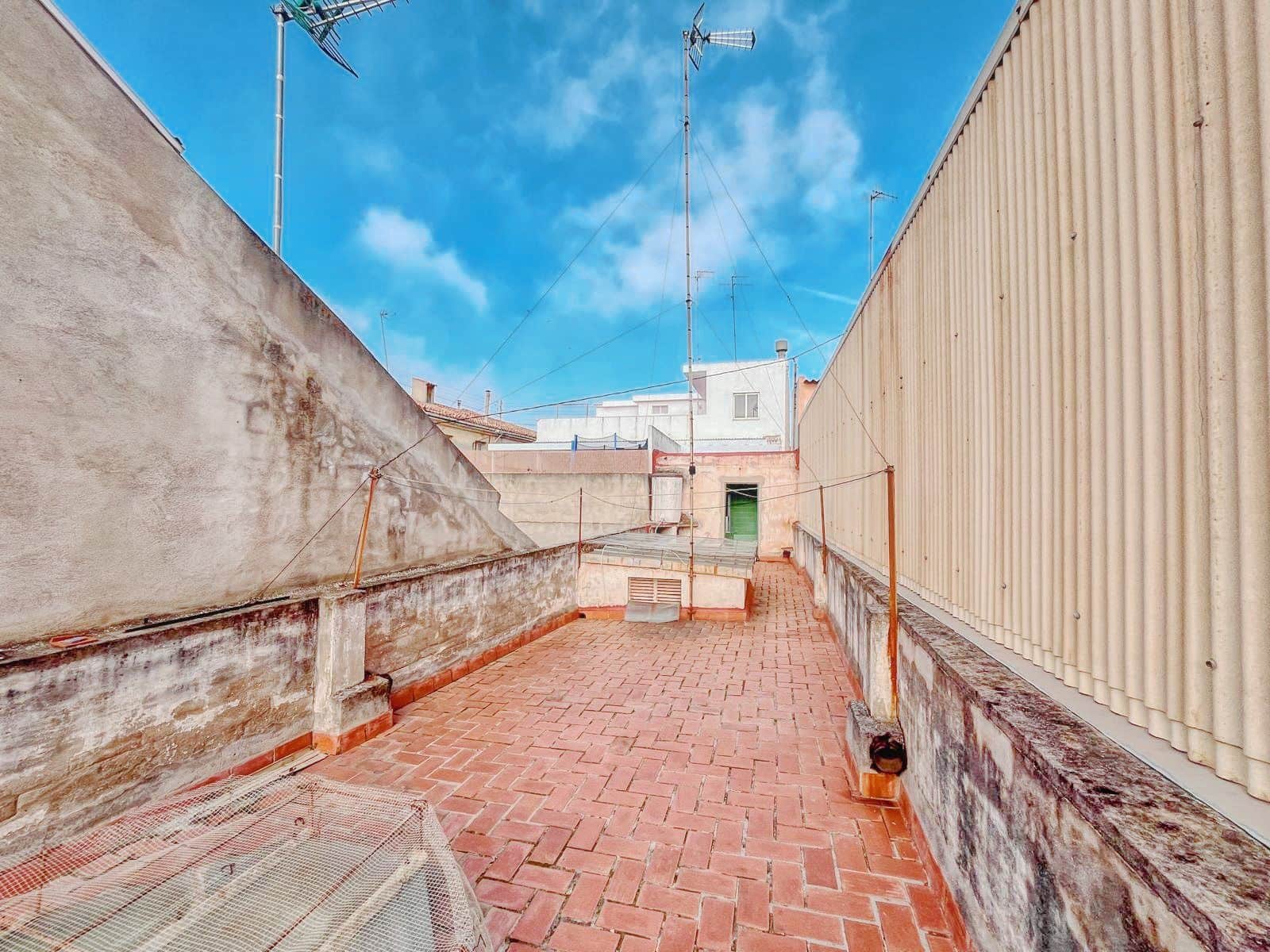 4 Zimmer Haus zu verkaufen in Vila-real mit Garage - 175.000 € (Ref: 9988125)