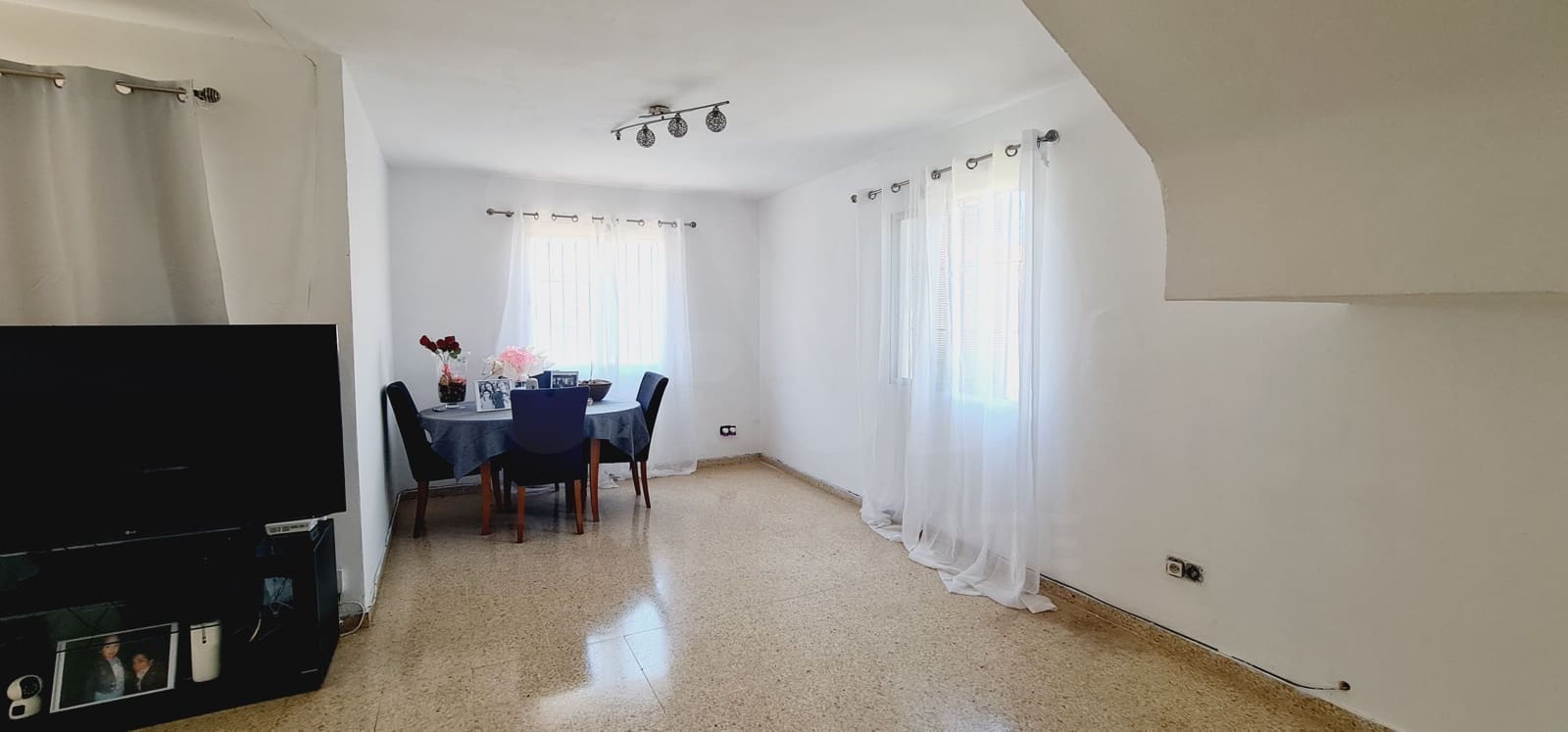 4 bedroom Terraced Villa for sale in Estepona with garage - € 480,000 (Ref: 9988127)