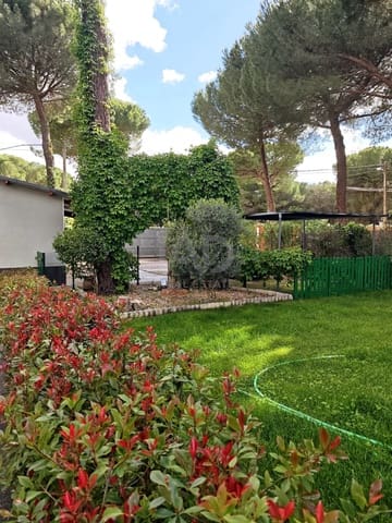4 sovrum Villa till salu i Valladolid stad med garage - 340 000 € (Ref: 9988128)