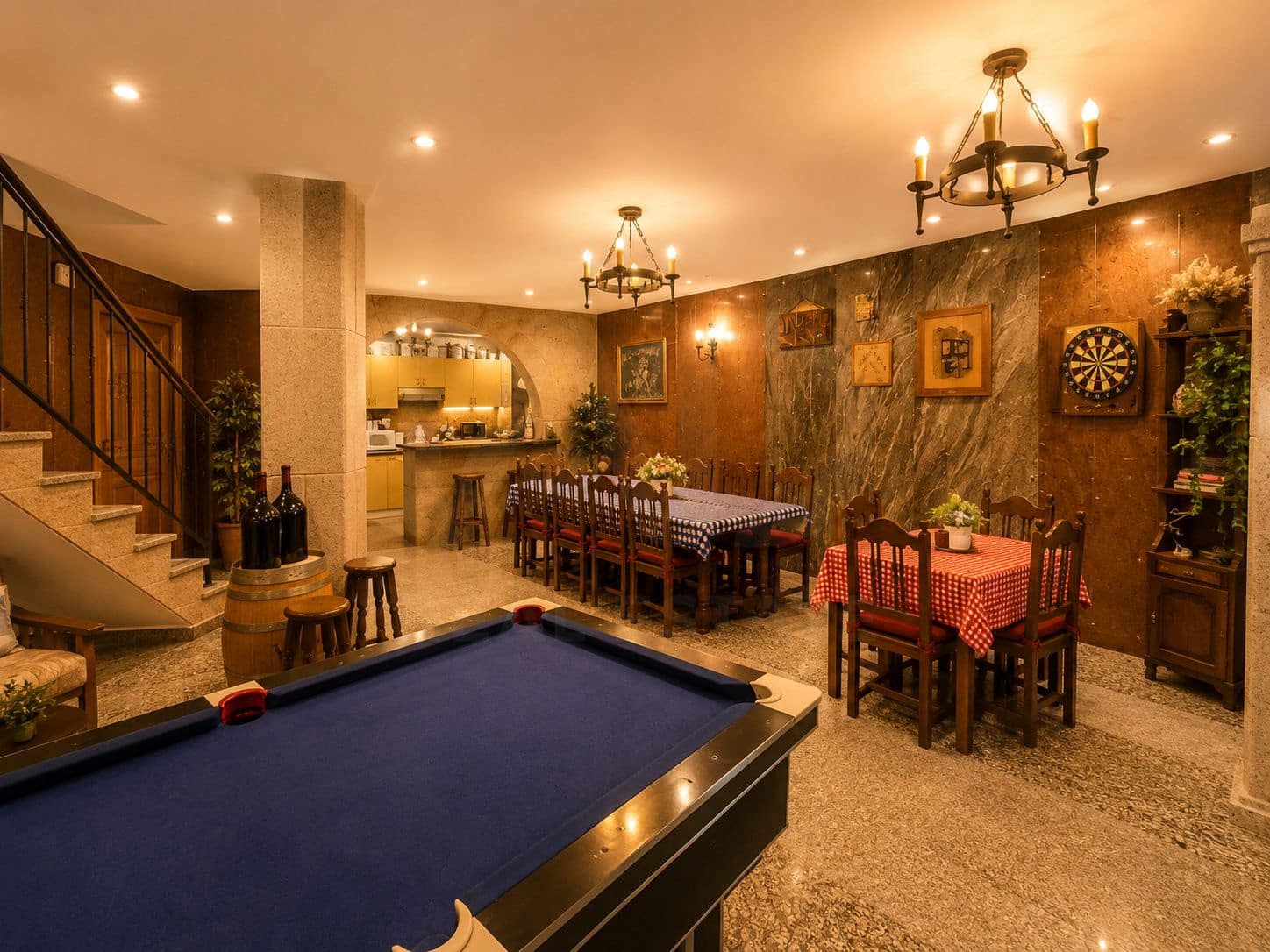 5 chambre Maison de Ville à vendre à Valladolid ville avec garage - 600 000 € (Ref: 9988136)