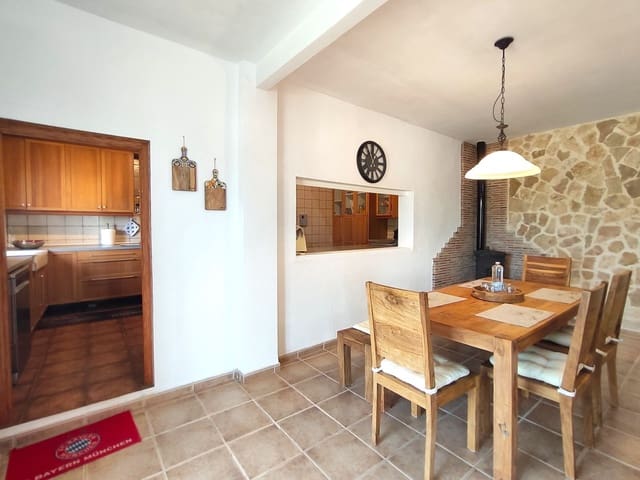 5 soverom Finca/Herregård til salgs i Pedralba med svømmebasseng - € 395 000 (Ref: 9988137)