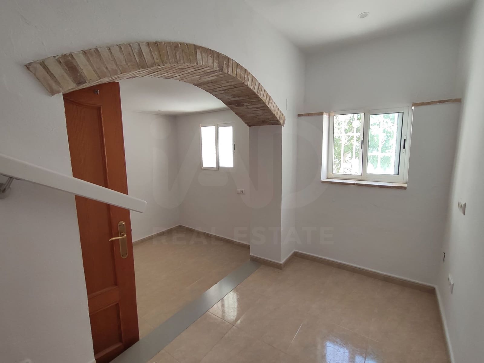 5 soverom Finca/Herregård til salgs i Pedralba med svømmebasseng - € 395 000 (Ref: 9988137)