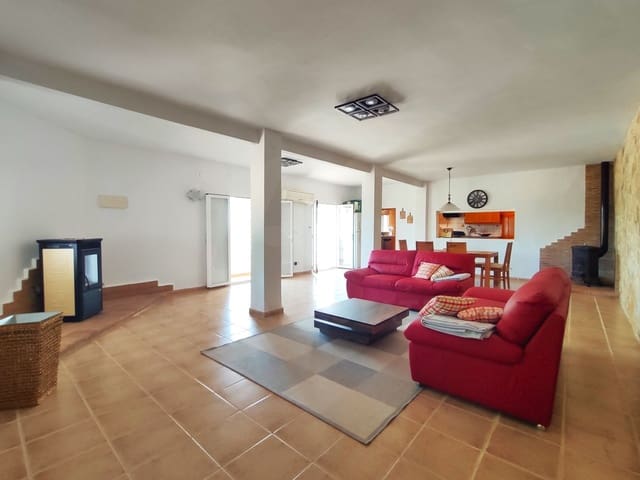 5 soverom Finca/Herregård til salgs i Pedralba med svømmebasseng - € 395 000 (Ref: 9988137)