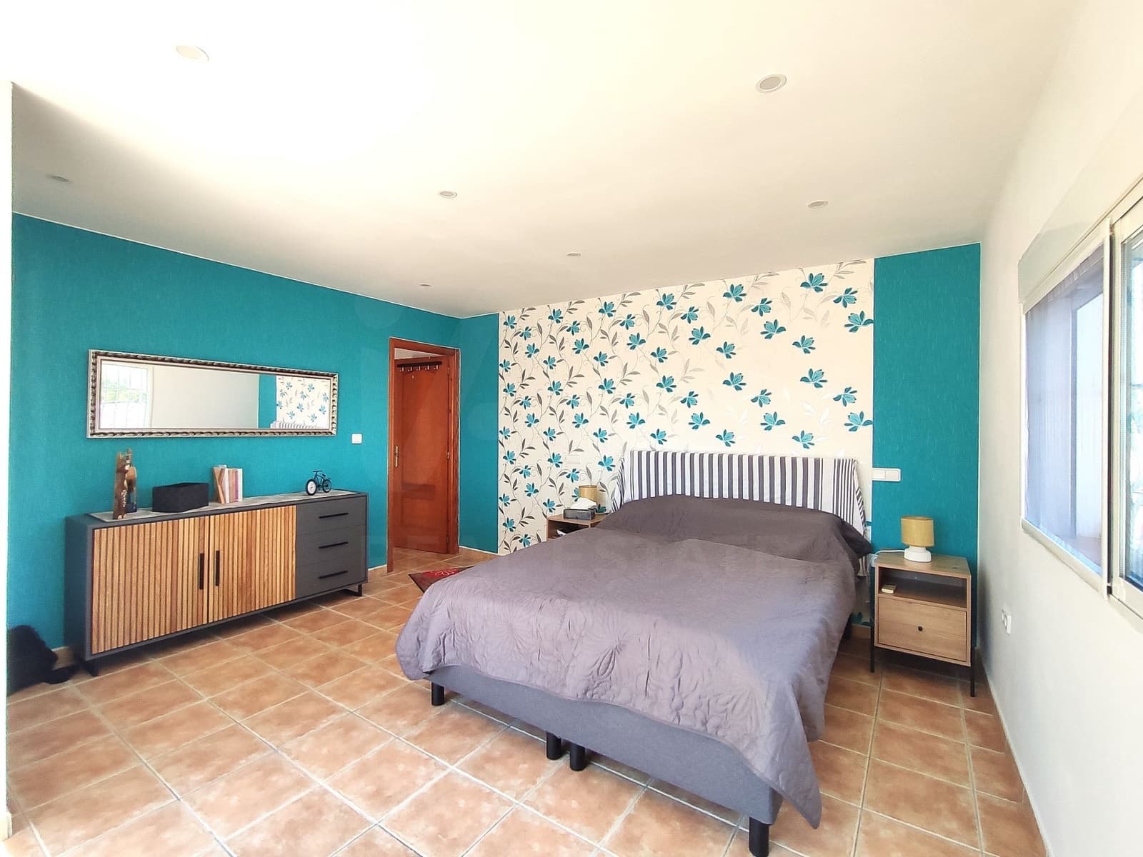 5 soverom Finca/Herregård til salgs i Pedralba med svømmebasseng - € 395 000 (Ref: 9988137)
